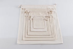 Stoffbeutel 8" B x 12" H (20 cm x 30 cm) - (Anpassbar)